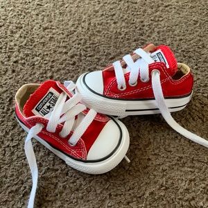 Converse shoes size 3